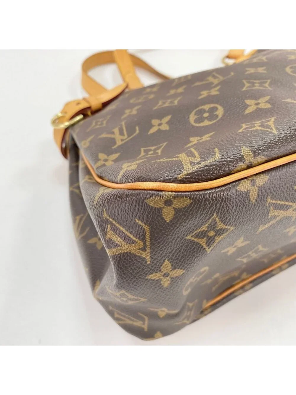Louis Vuitton Tote Batignolles Oriental